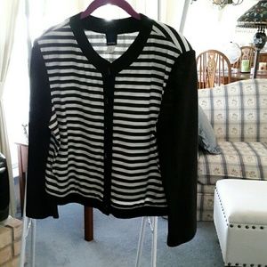 Cotton and poly button down top